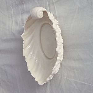 Lenox shell bowl